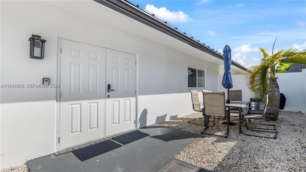 Photo of 1702 SW 20th Street #1, Fort Lauderdale, FL 33315 (MLS # B26019534)