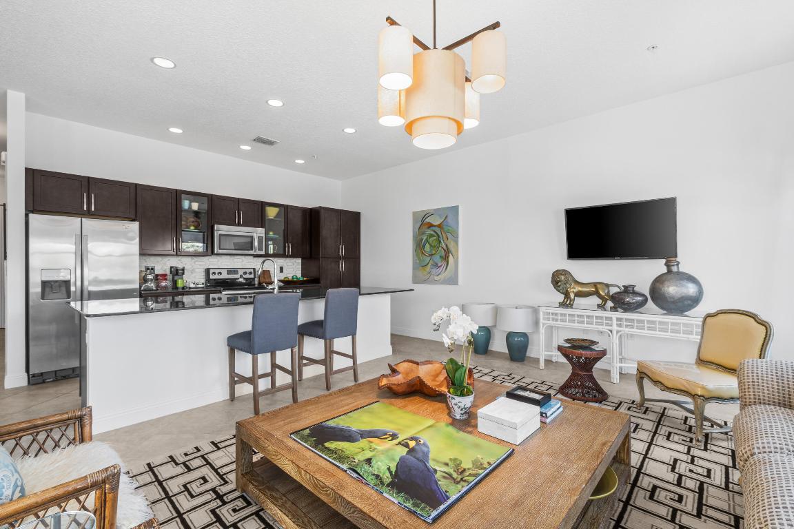 3620 S Dixie Highway 240