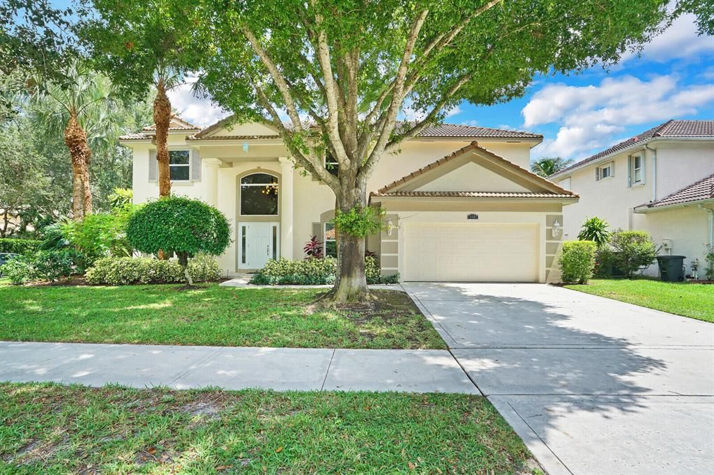 Photo of 1181 Egret Circle S, Jupiter, FL 33458 (MLS # R10734347)