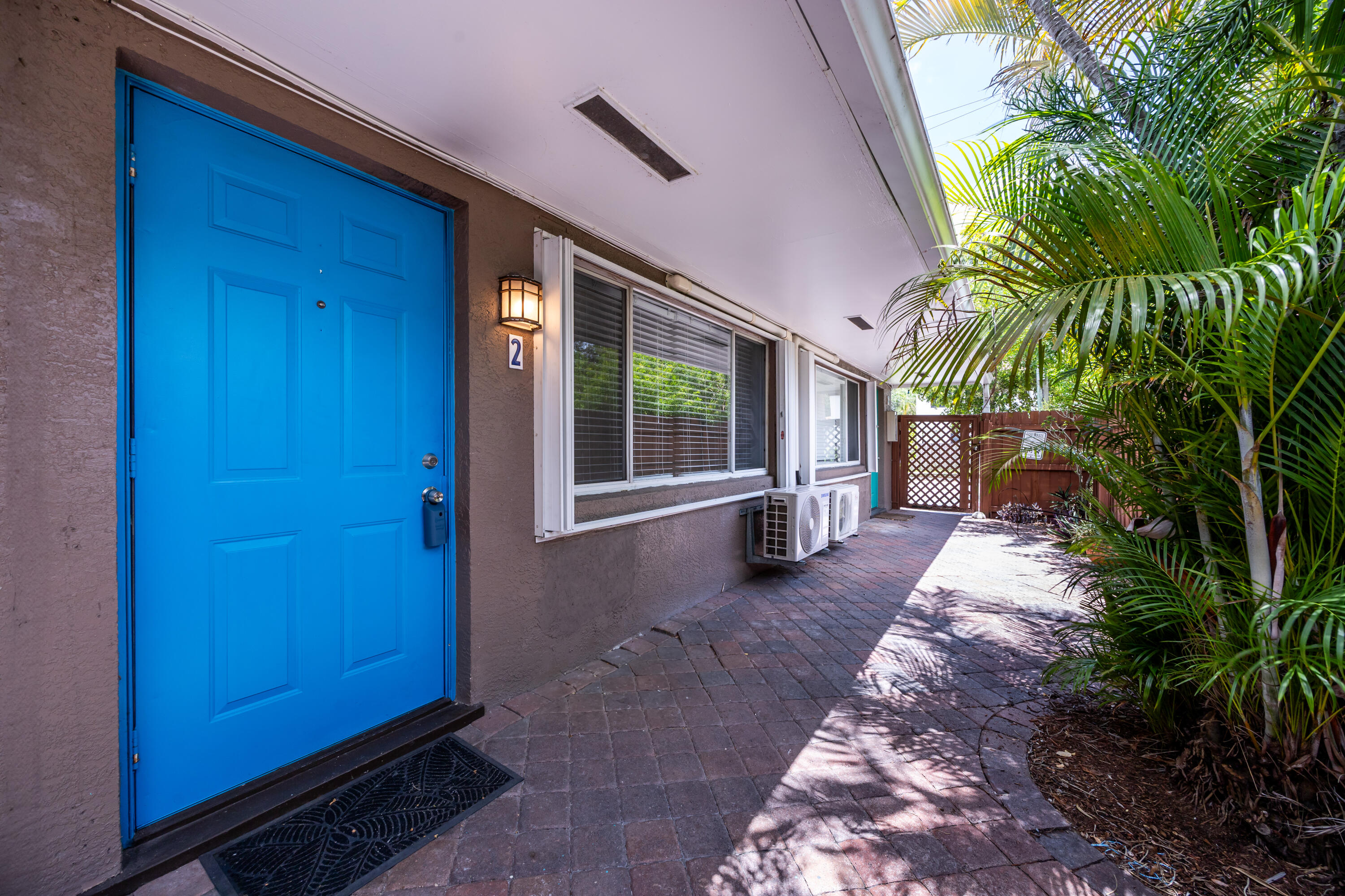 RIVERSIDE NO 3 - Residential Lease