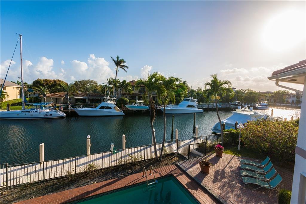 Lighthouse Point 4th Sec - Residential