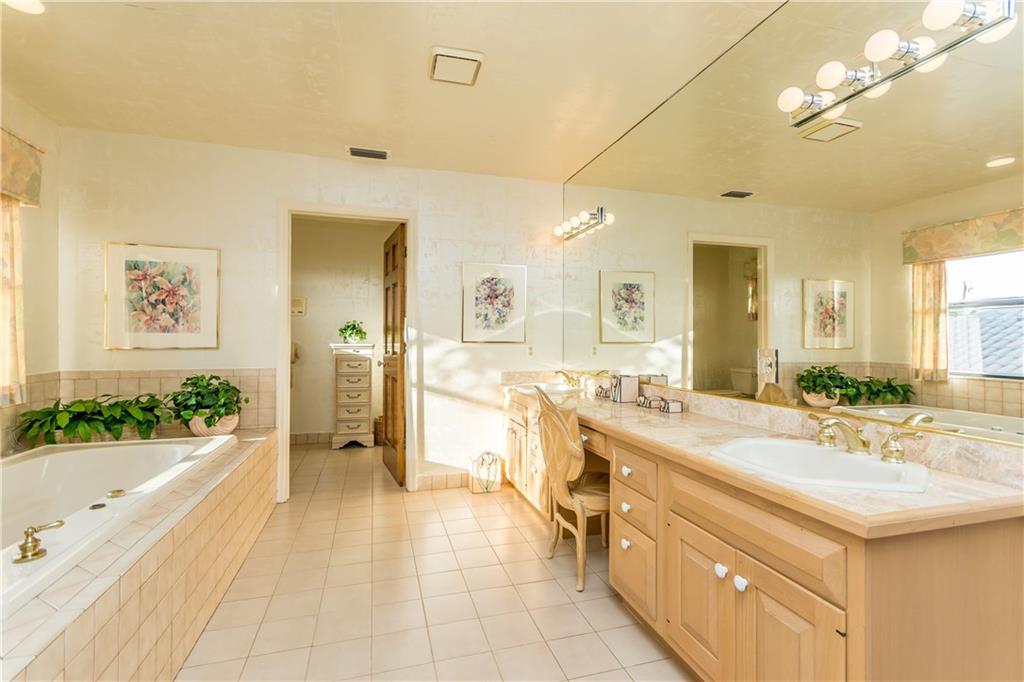 Lighthouse Point 4th Sec - Residential