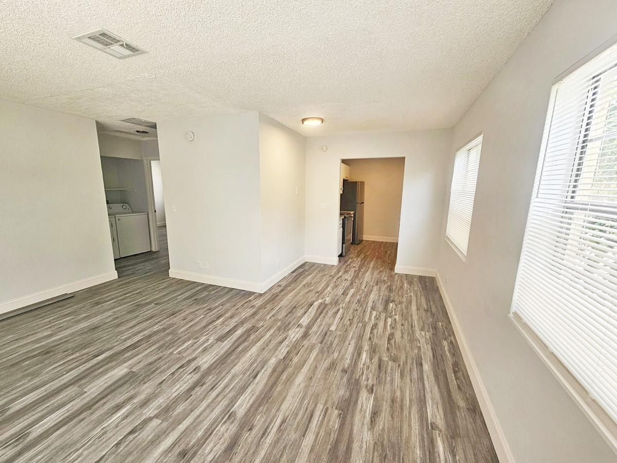 Palm Beach Farms Co 07 - Residential Lease