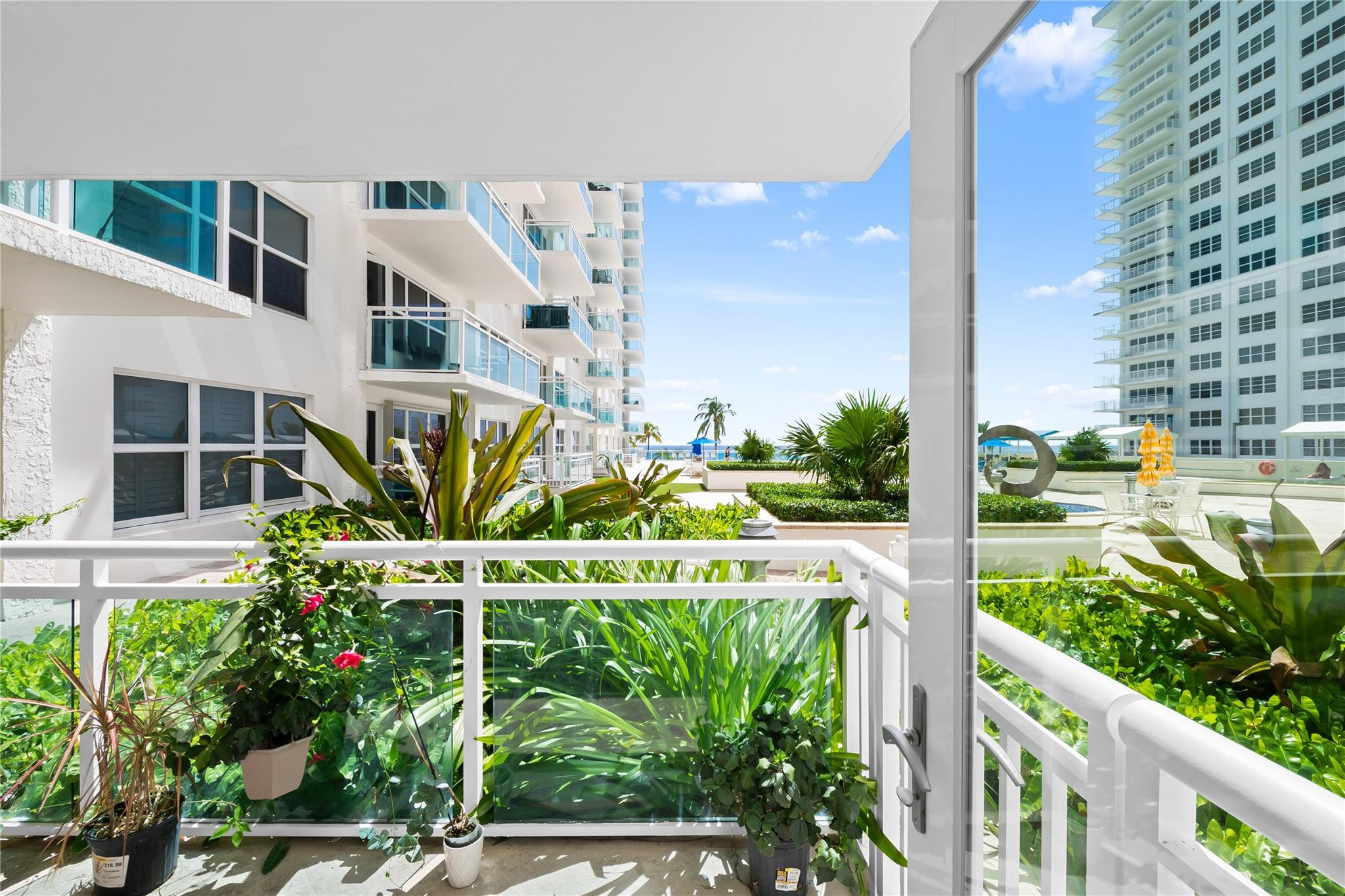 PLAYA DEL MAR CONDO - Residential