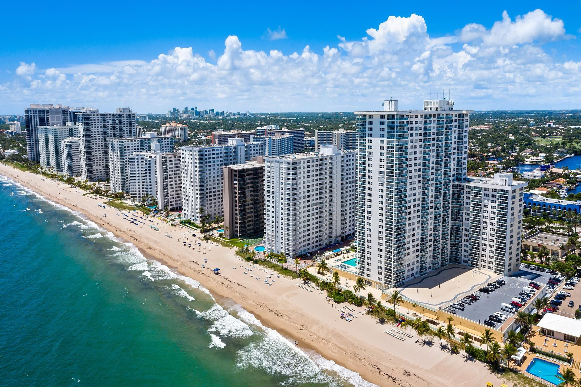 PLAYA DEL MAR CONDO - Residential