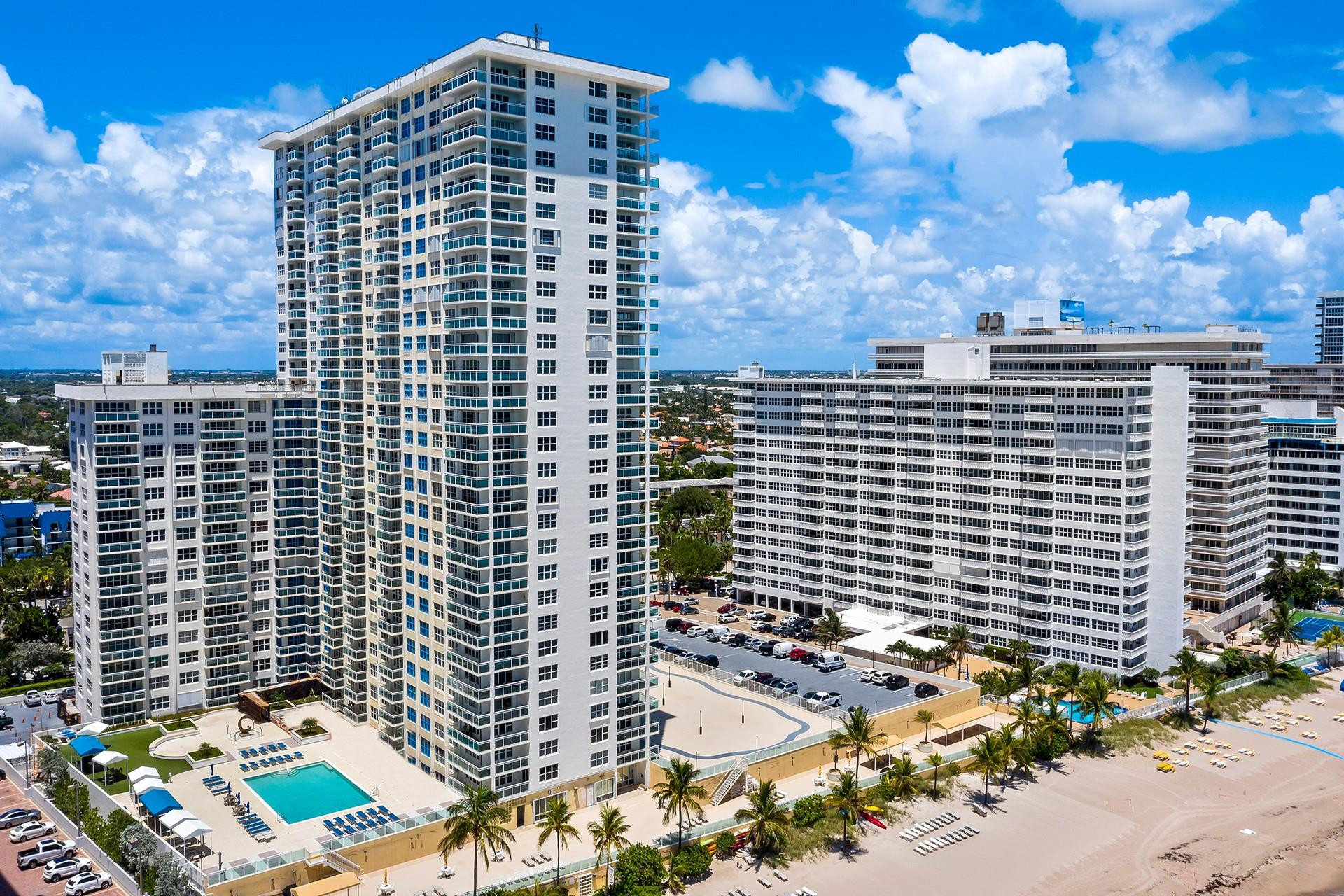 PLAYA DEL MAR CONDO - Residential