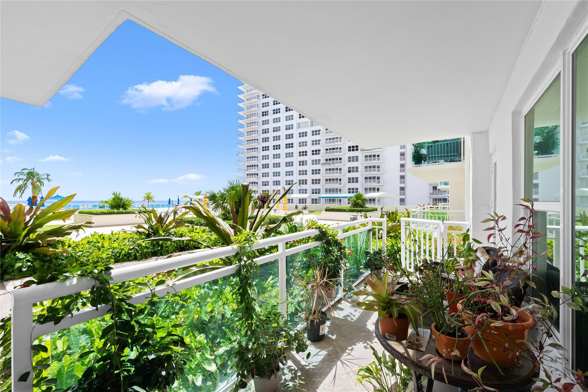 PLAYA DEL MAR CONDO - Residential