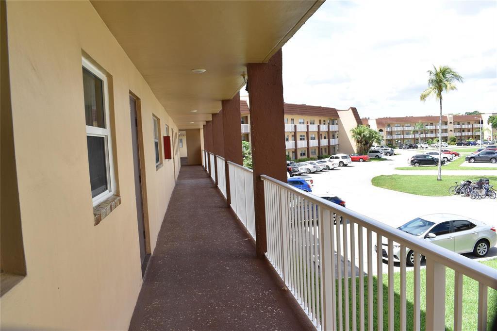 9001 Sunrise Lakes Boulevard 201