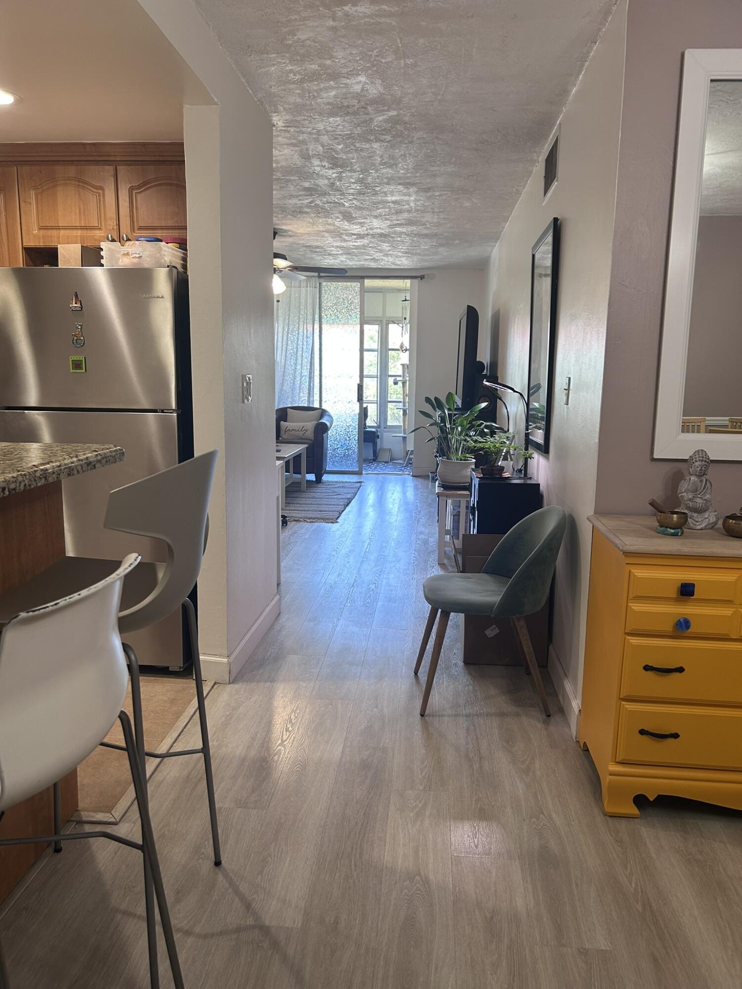 OMEGA CONDO NO 4 - Residential