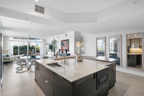 Tiny photo for 701 SE 21st Avenue #301, Deerfield Beach, FL 33441 (MLS # B26081516)