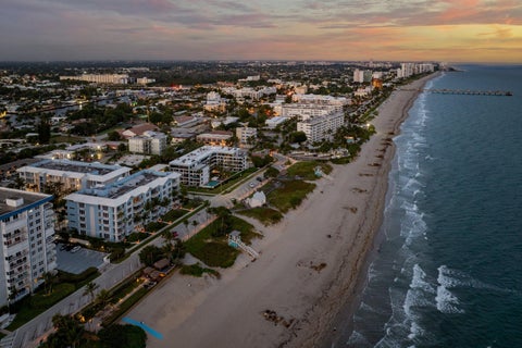 Tiny photo for 701 SE 21st Avenue #301, Deerfield Beach, FL 33441 (MLS # B26081516)