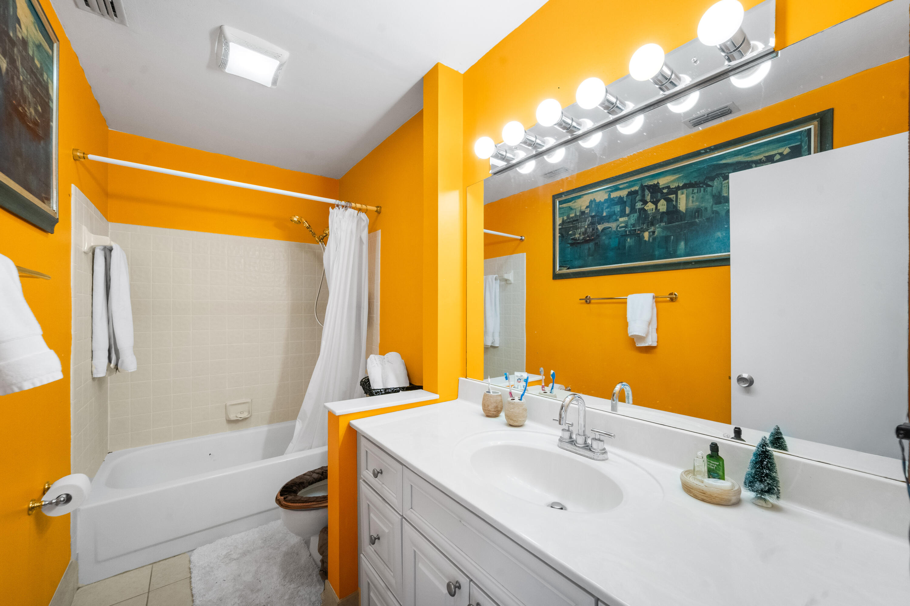 TARTAN COCONUT CREEK PHASE II - Residential