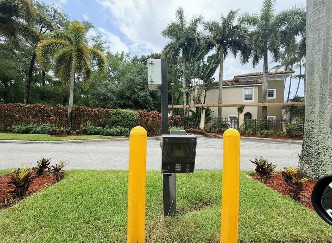 MERRICK PRESERVE CONDO - Residential Lease