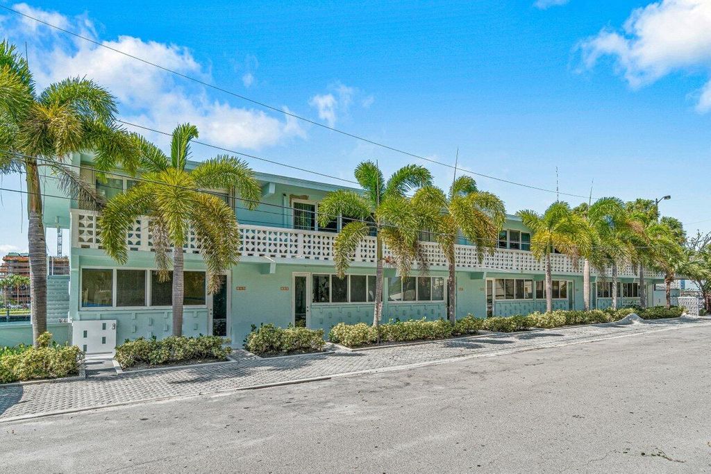 Photo of 65 SE Spanish Trail #1040, Boca Raton, FL 33432 (MLS # R11032758)