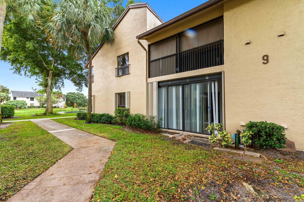 Photo of 3757 Cocoplum Circle #3567, Coconut Creek, FL 33063 (MLS # B26021935)