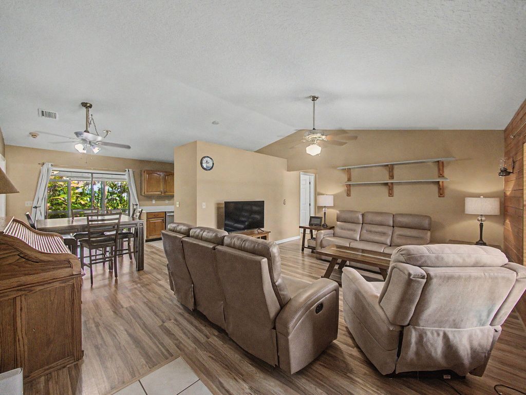 Photo of 16590 122nd Drive N, Jupiter, FL 33478 (MLS # B26025402)