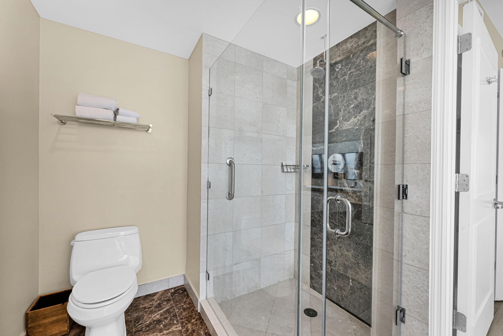 Q Club Resort & Residence - Residential