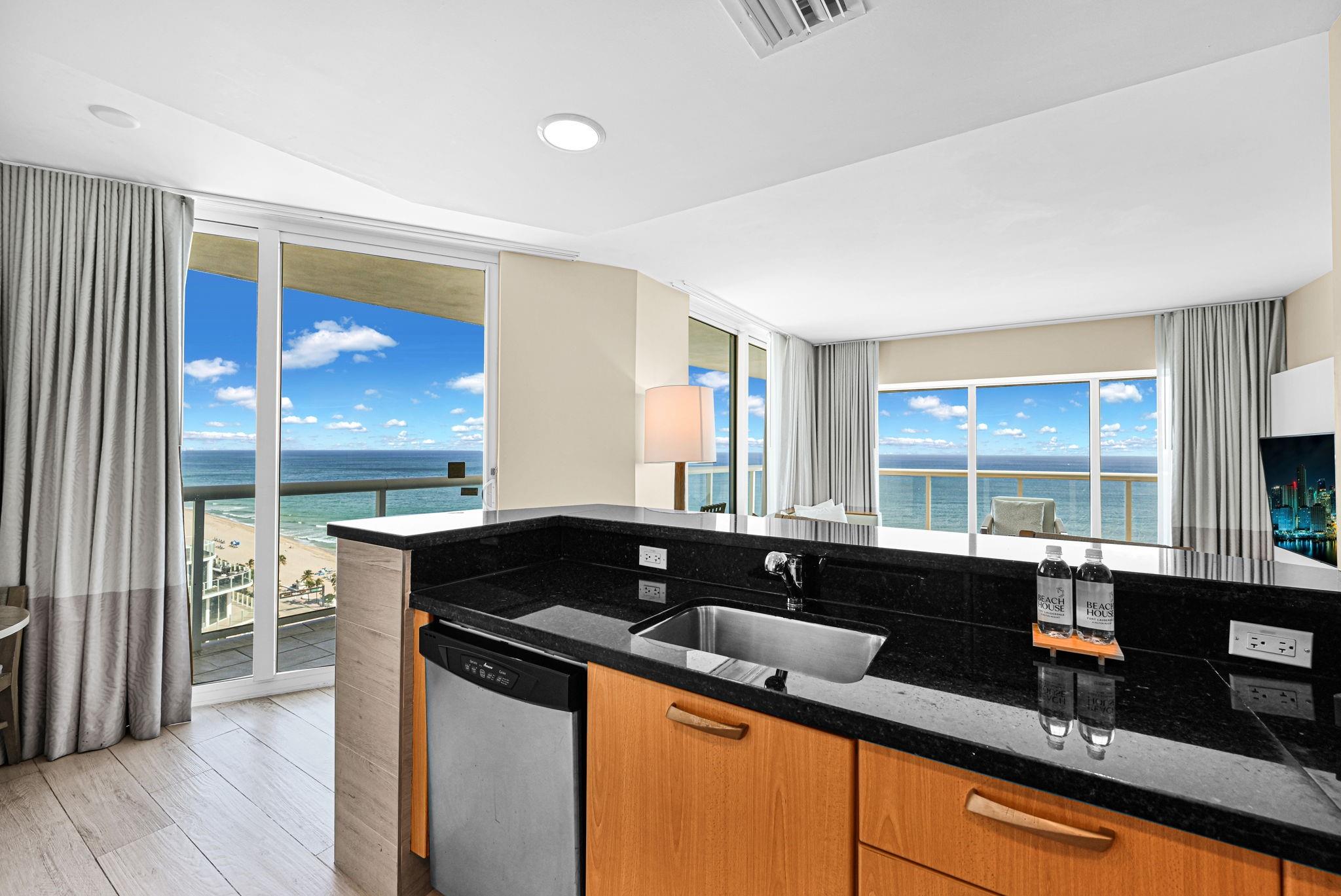 Q Club Resort & Residence - Residential