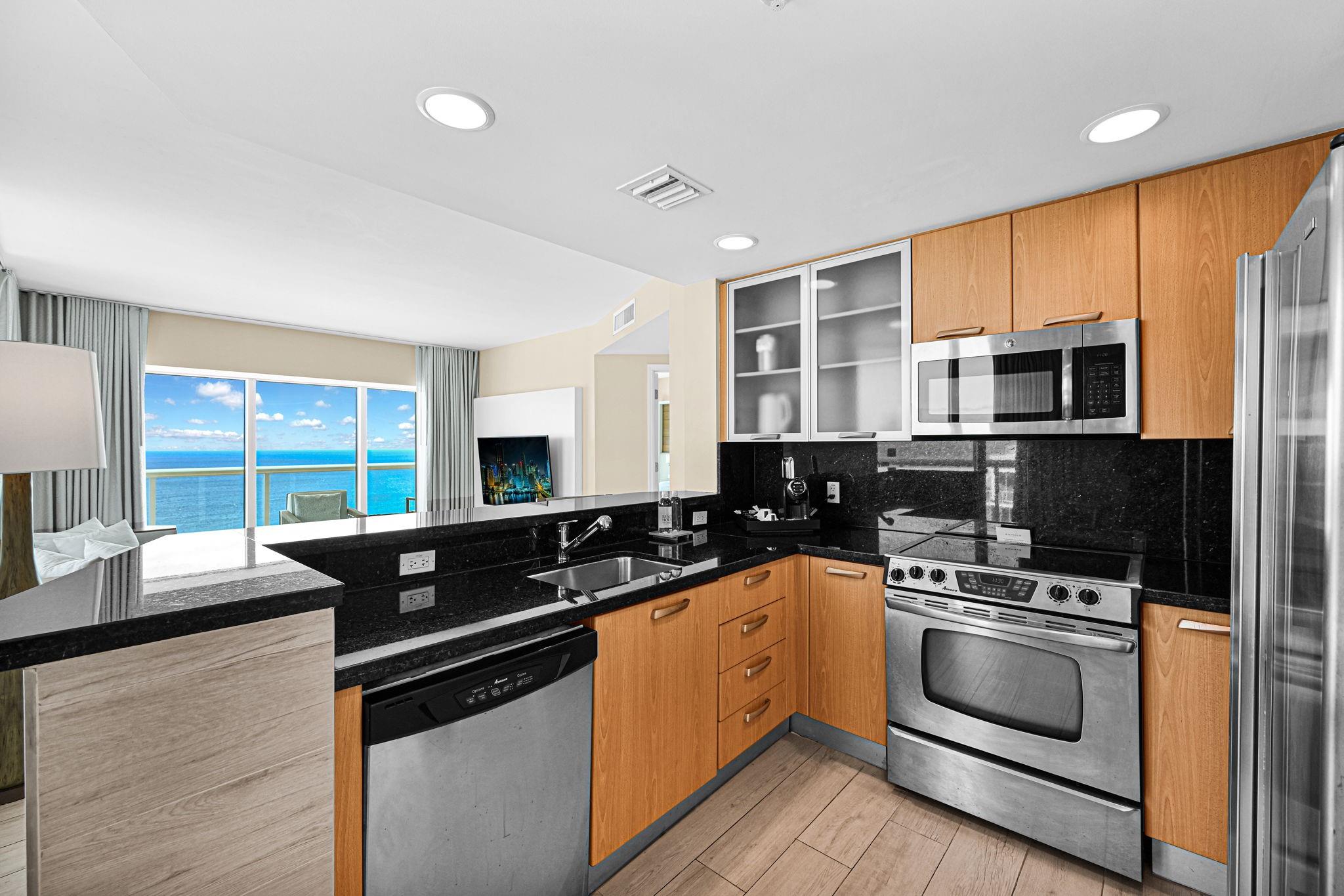 Q Club Resort & Residence - Residential