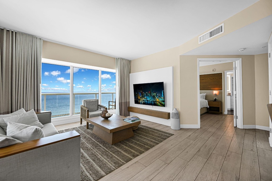 View photos, virtual tours, details... 505 N Ft Lauderdale Bch Boulevard 2018