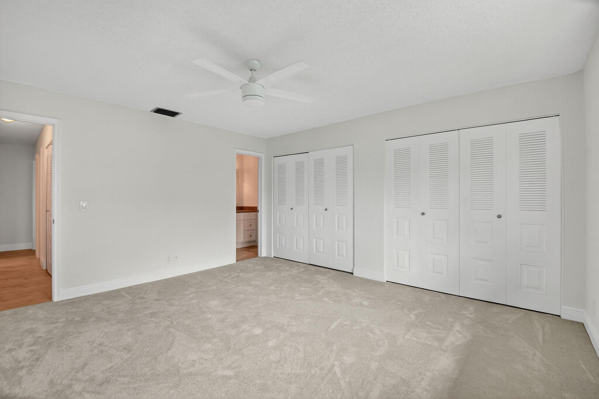 DELRAY VILLAS 4 - Residential