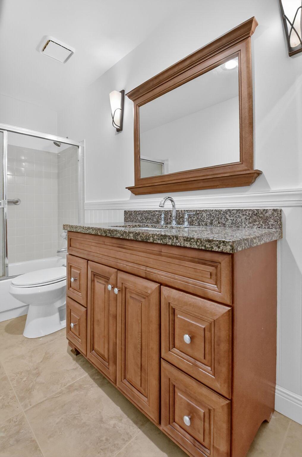 DELRAY VILLAS 4 - Residential