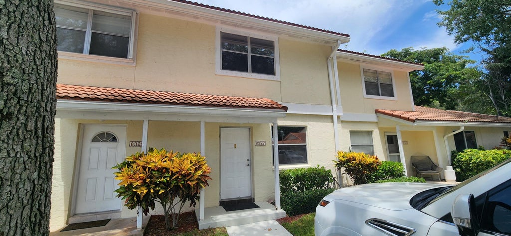 Photo of 6327 Walk Circle, Boca Raton, FL 33433 (MLS # B26070939)
