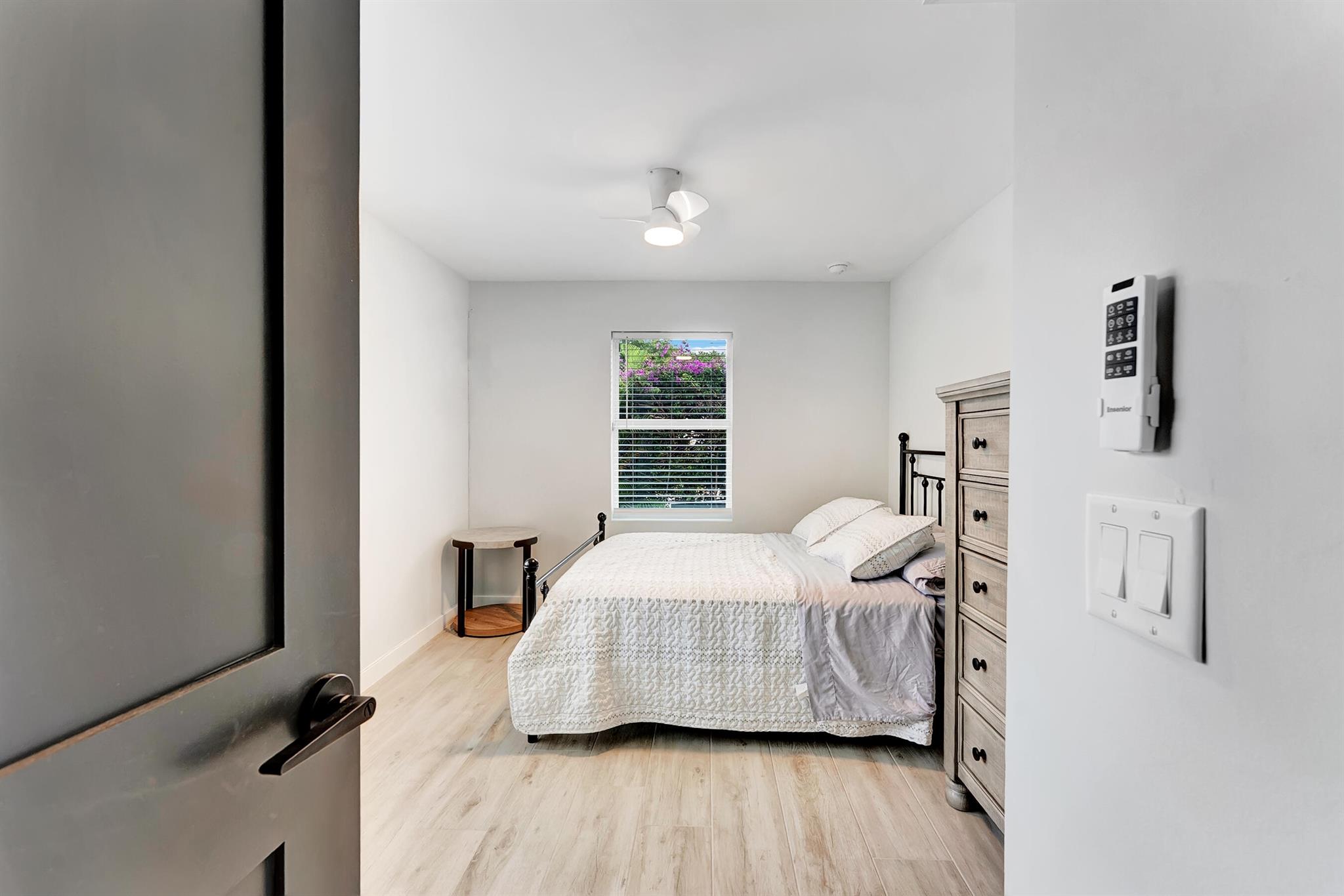 DELRAY TOWN OF - Residential Lease