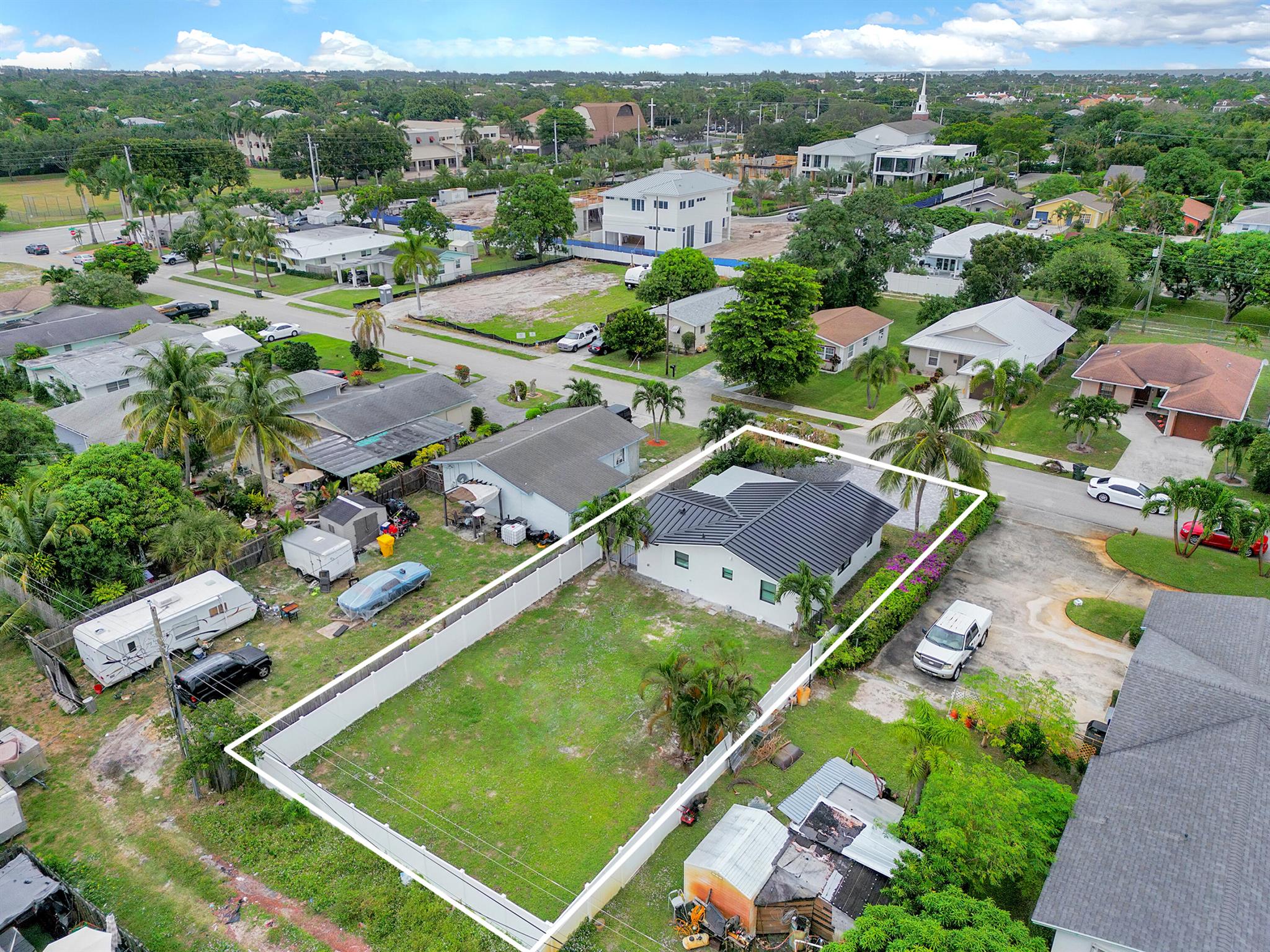 DELRAY TOWN OF - Residential Lease