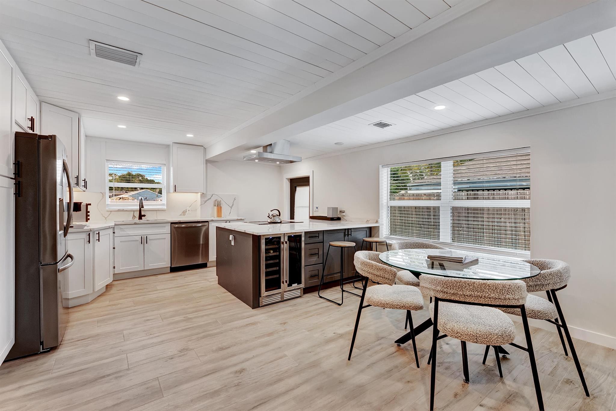 DELRAY TOWN OF - Residential Lease