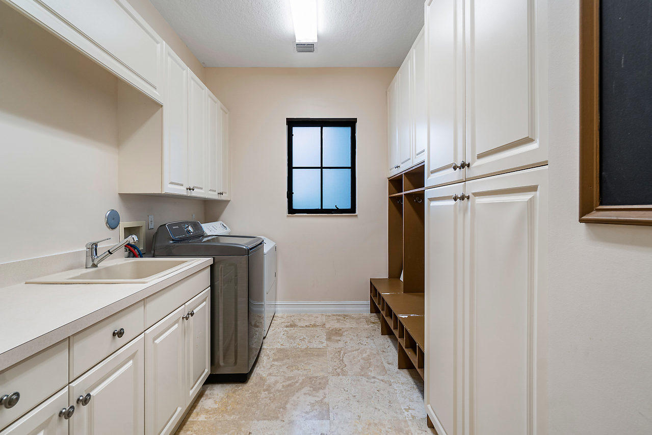 The Oaks - Residential Lease