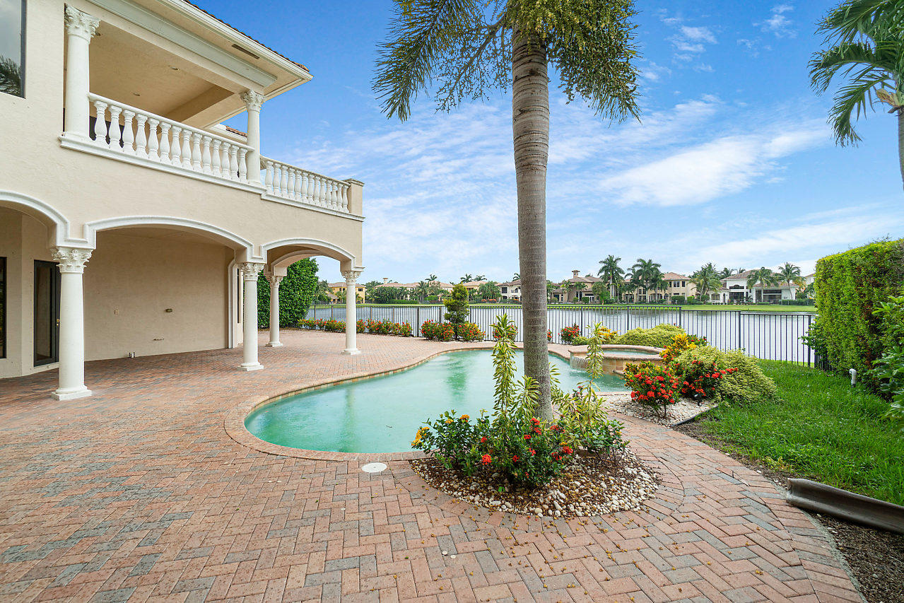 The Oaks - Residential Lease