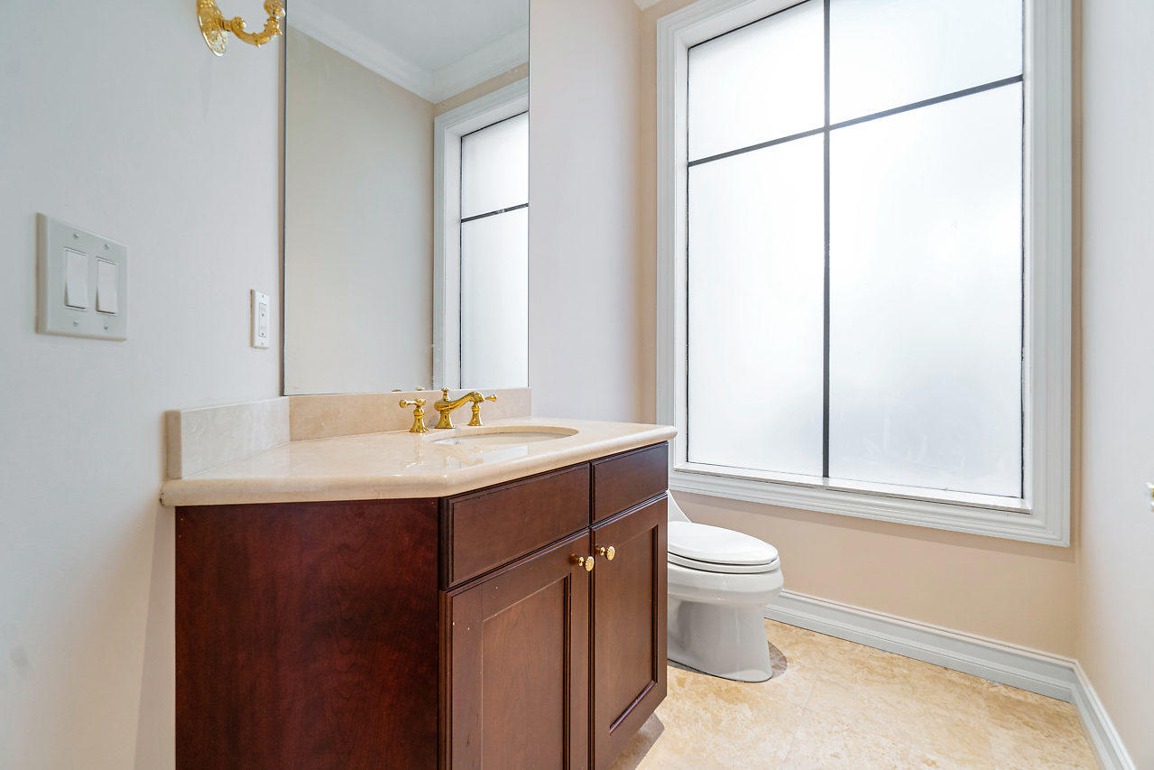 The Oaks - Residential Lease