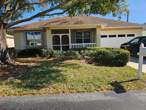 A home in Port St Lucie