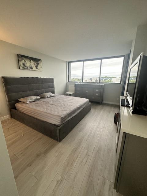 OCEANCREST CONDO APTS - Residential