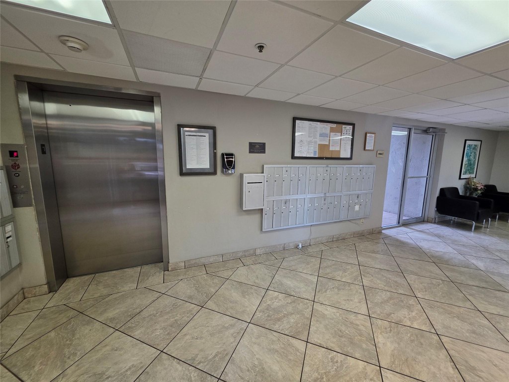 18th Hole at Inverrary - Residential