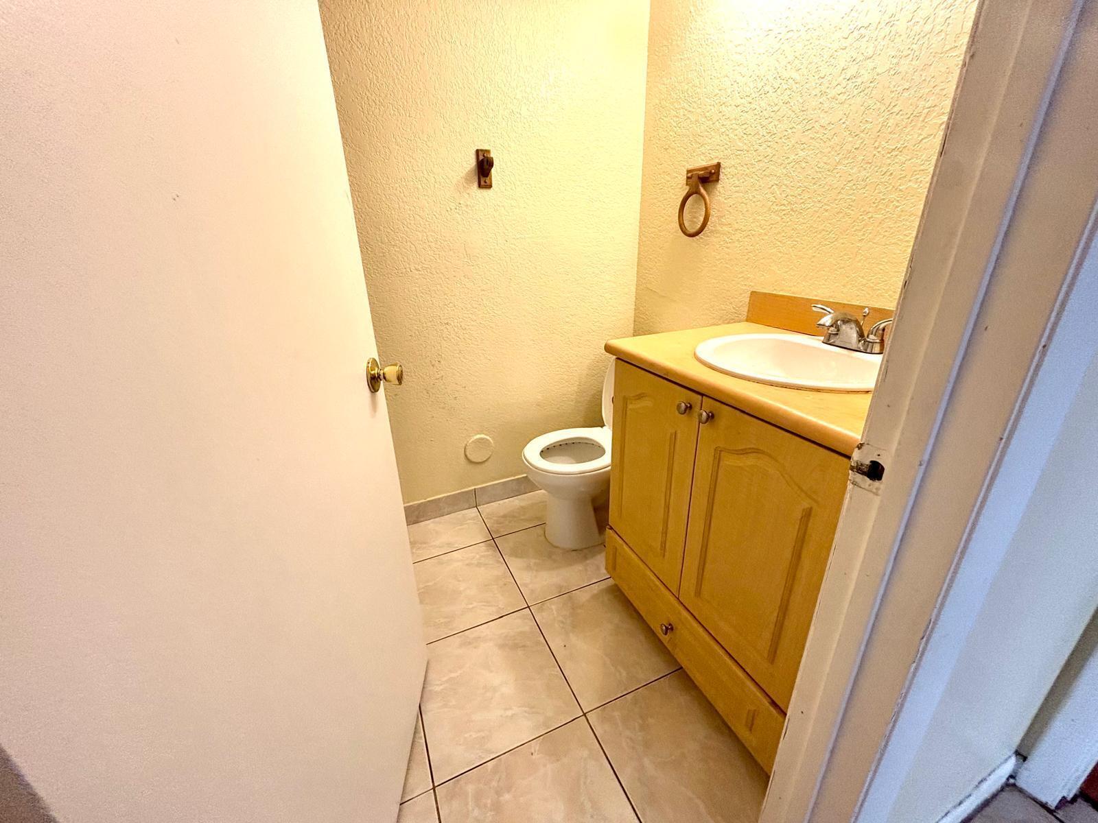 CLUB QUARTERS AT RAINTREE - Residential