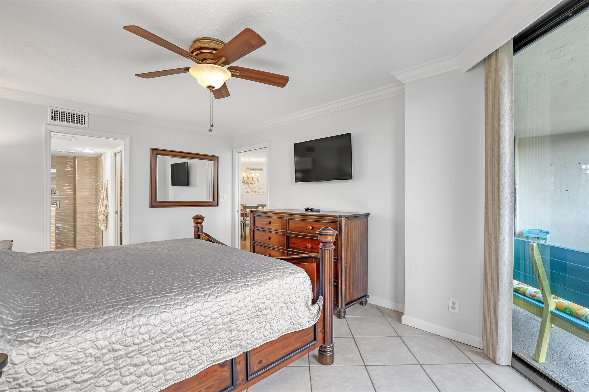 ISLANDIA I CONDOMINIUM - Residential Lease