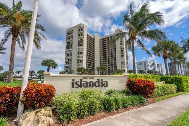 BEAUTIFULLY RENOVATED 1ST FLOOR OCEANFRONT LIVING IN GATED ISLANDIA! Short/ long term lease! $4000/mo for 4+ months. $4250/mo for 3 month (minimum). 1st floor offers the luxury of easy access to the heated community pools, spa & of course direct access to your own beach!! This updated condo boasts a fully tiled split floor plan, remodeled bathrooms featuring pebble flooring in the showers, Smart TV's in the primary & great room, Fans in every room, plantation shutters for a lot of natural light or privacy! There is plenty of seating inclu a new sofa, the dining area & kitchen bar. The renovated kitchen has a new fridge, SS alliances & a new washer/dryer. Islandia is a social building w/ manned guard, tennis, pickle ball, gym, billiards & more. Walk to Shuckers, Nettles & Surfside dining!