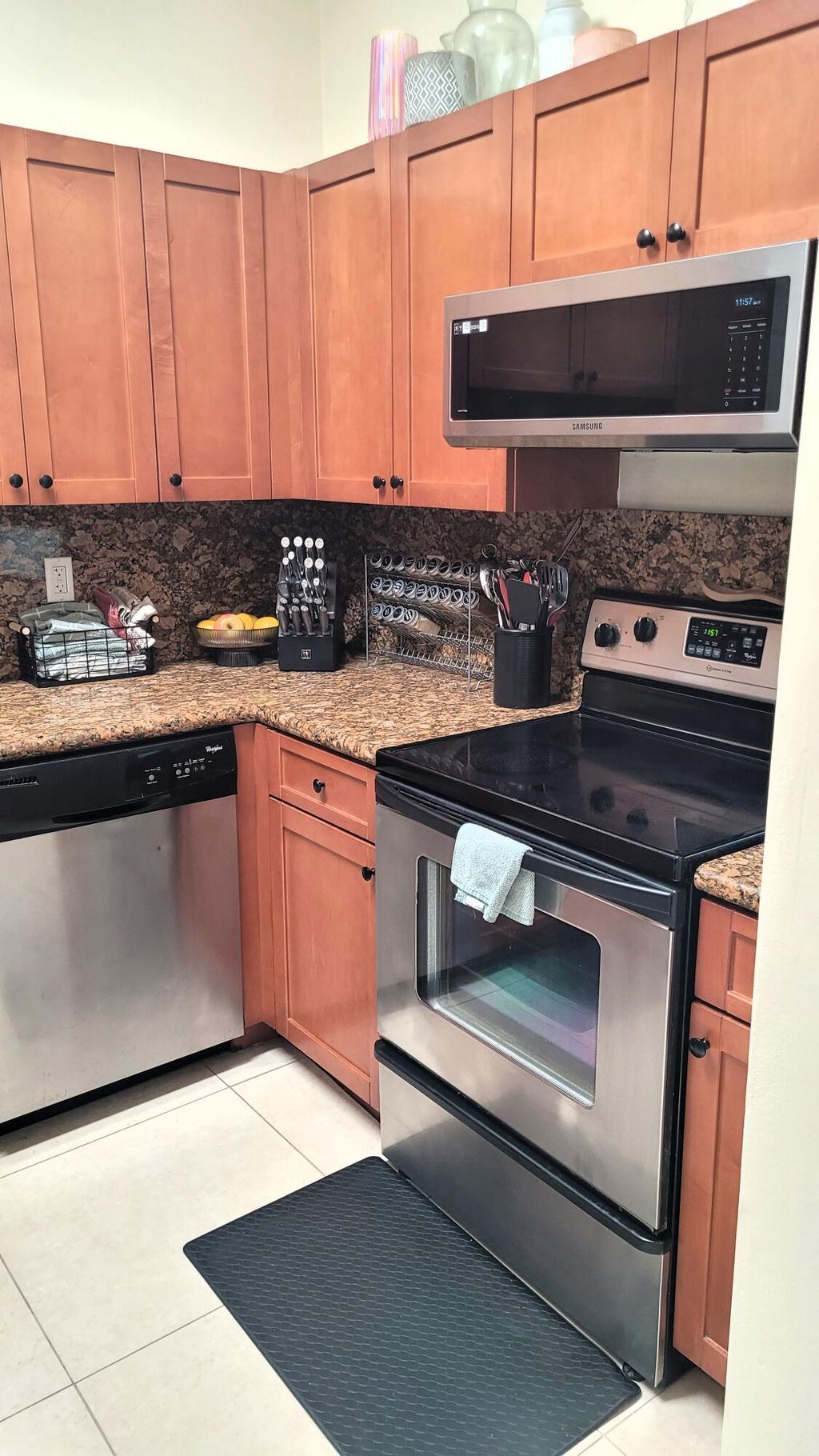 Photo of 2402 Venetian Way #2402, Boynton Beach, FL 33426 (MLS # R11158599)