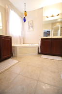 Parkside Square, Quantum - Residential