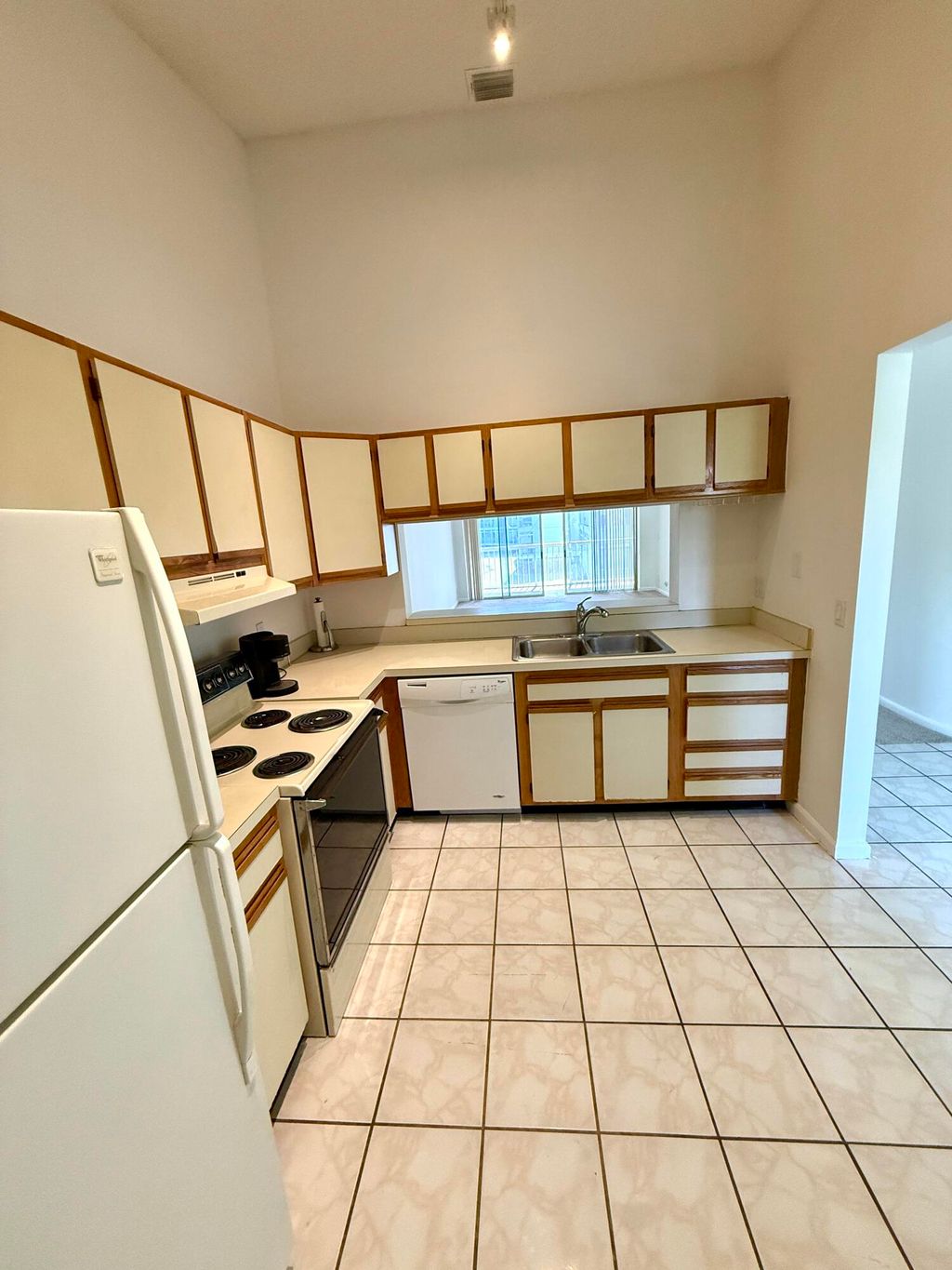 Photo of 237 Cypress Point Drive #237, Palm Beach Gardens, FL 33418 (MLS # B26018651)