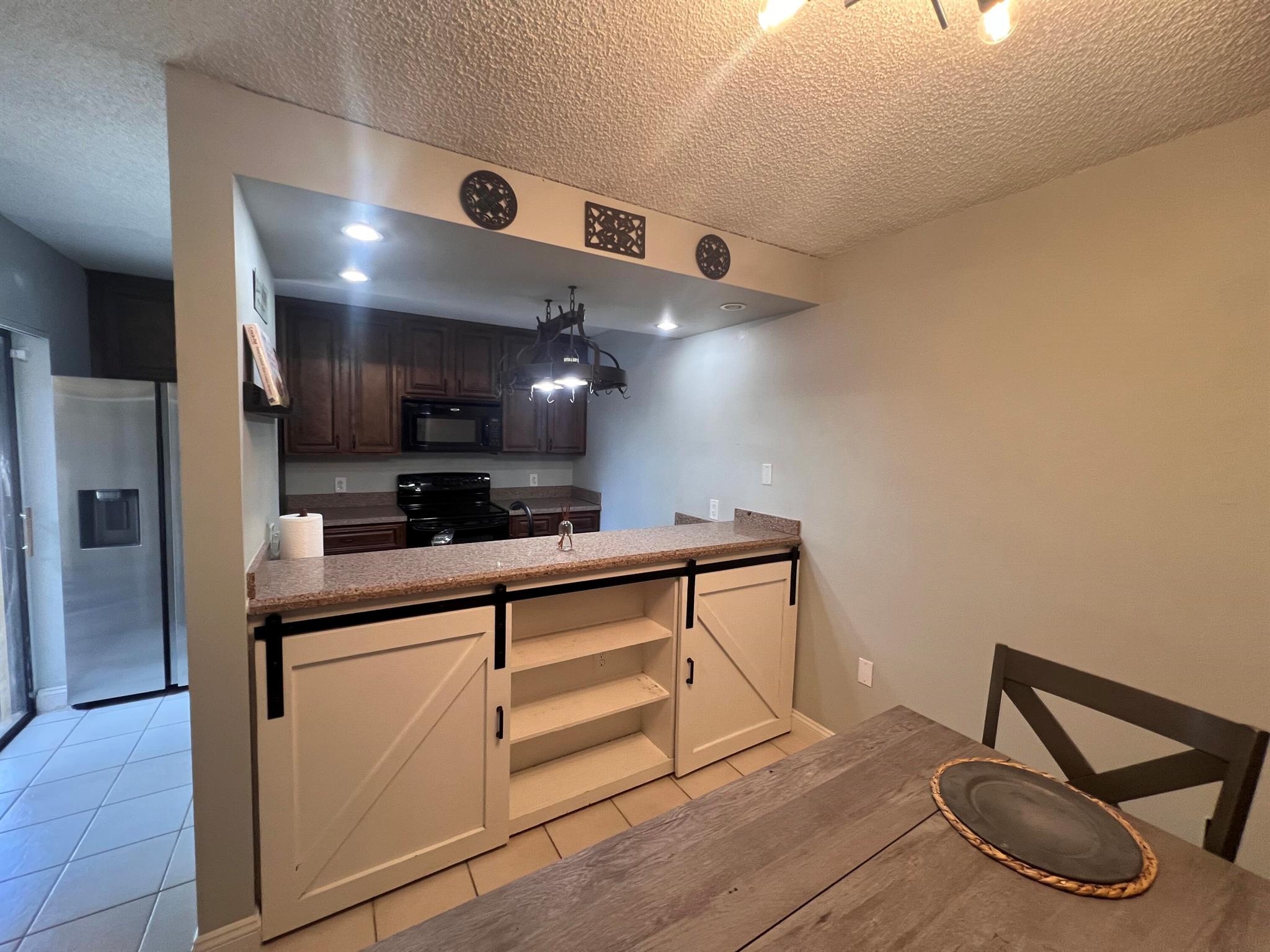 224 2nd Way, West Palm Beach, FL, 33407/$289,900 1 224 2nd Way