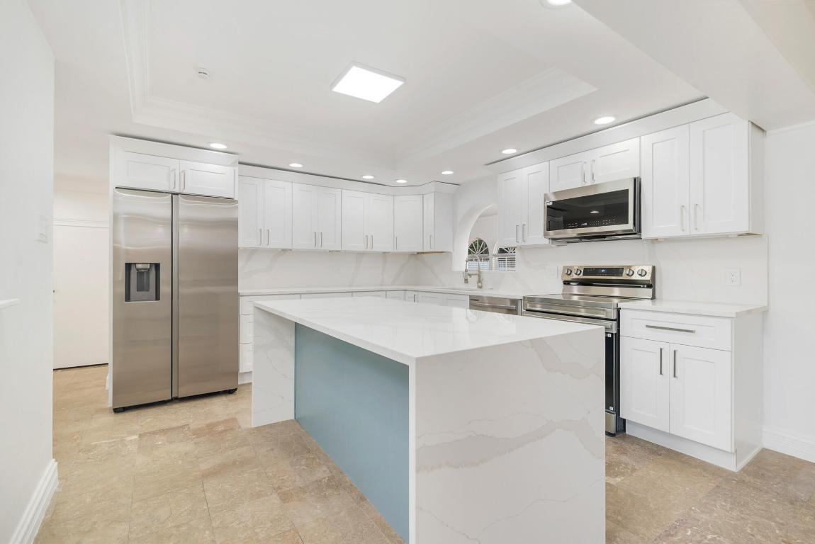 NORTH SHORE TERRACE 3 - Residential