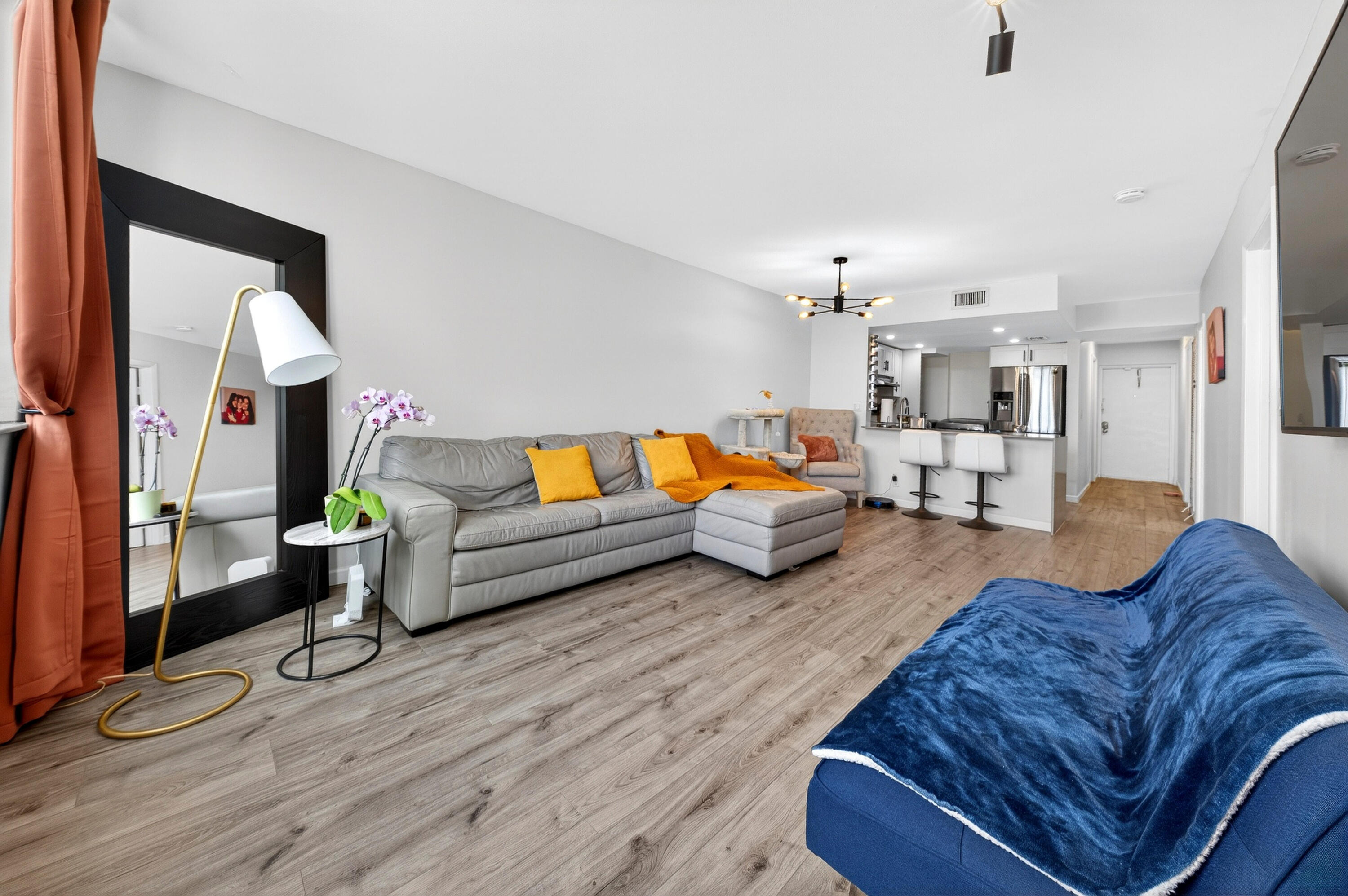 PALM COURT CONDO - Residential