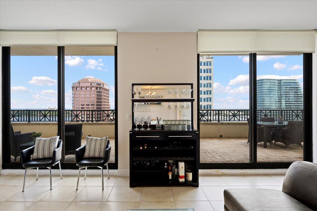 ONE CITY PLAZA CONDO - Residential Lease