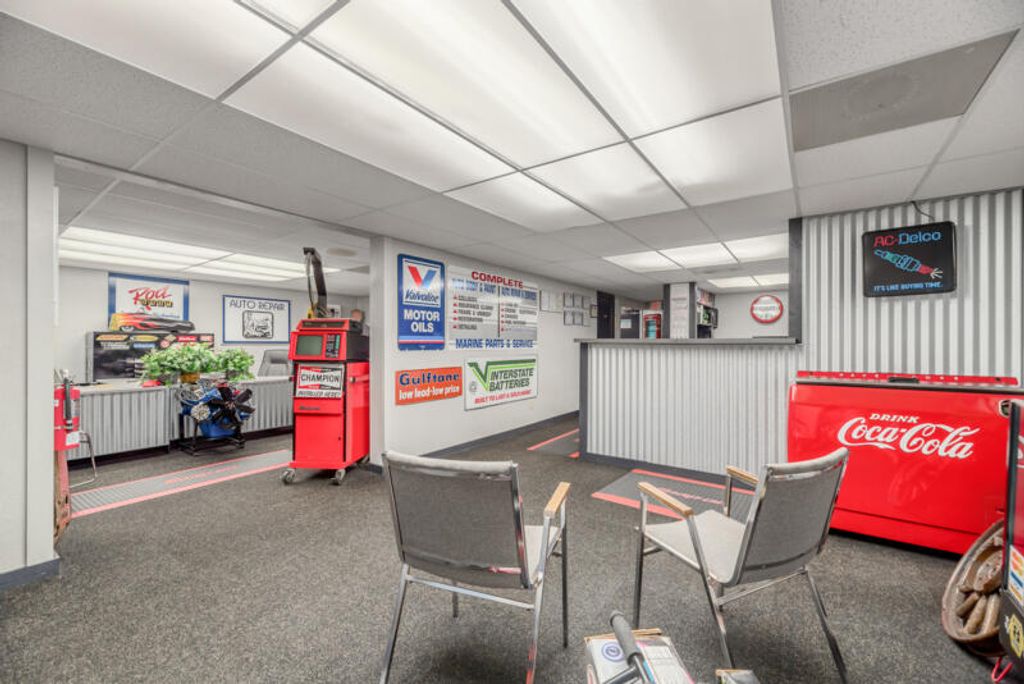 Photo of 101 SW Ocean Boulevard, Stuart, FL 34994 (MLS # R11109142)