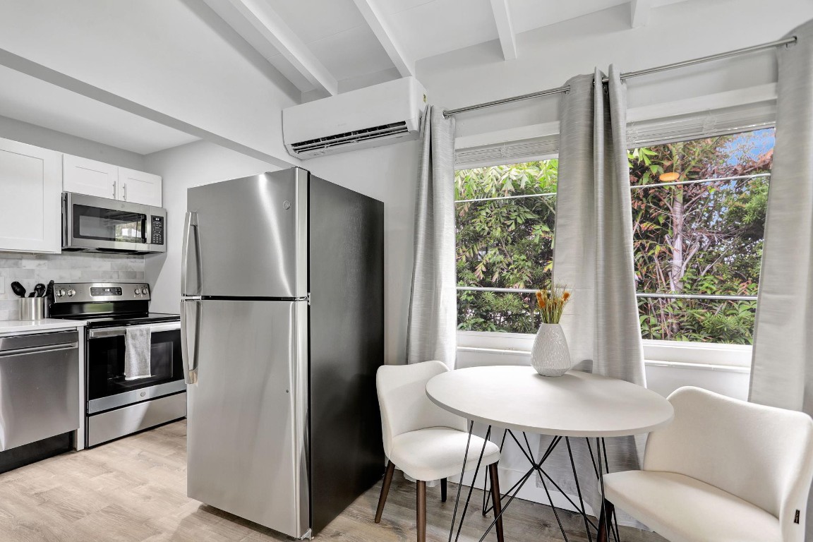 Pompano Beach Park 21-20 - Residential Income