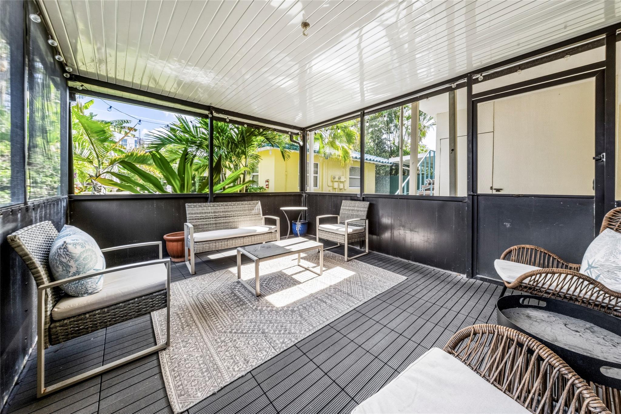 Pompano Beach Park 21-20 - Residential Income