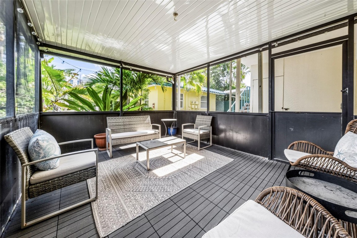 Pompano Beach Park 21-20 - Residential Income